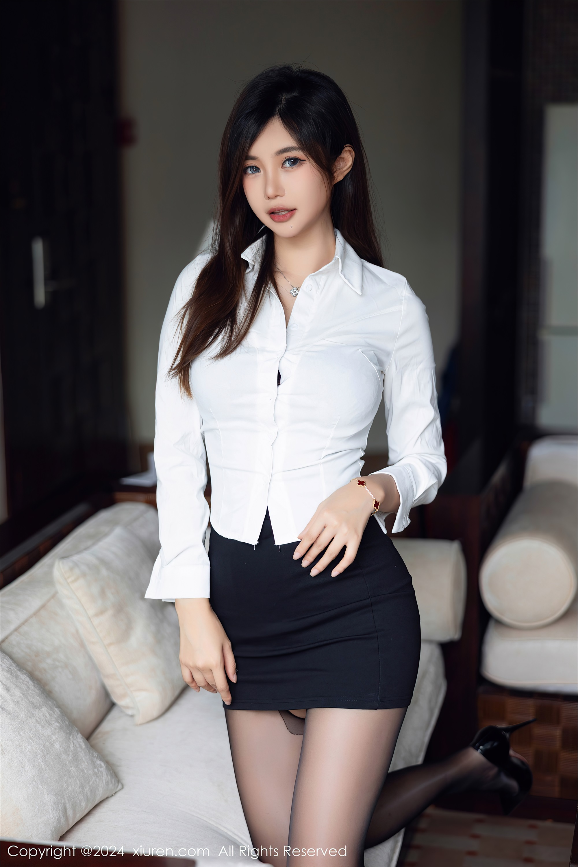 Xiuren秀人网 2024.02.02 NO.8053 绮里嘉ula